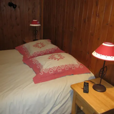 Hotel Le Caribou 2*