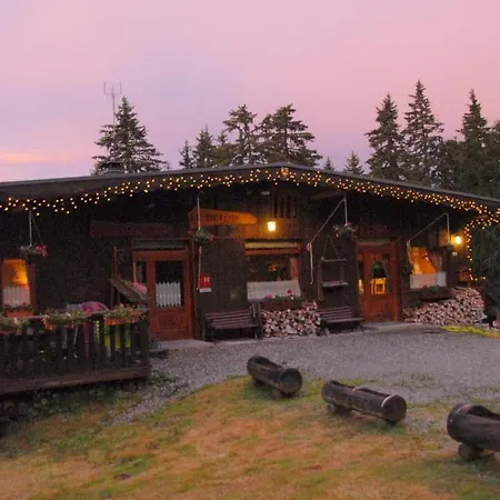 Le Caribou Hotel